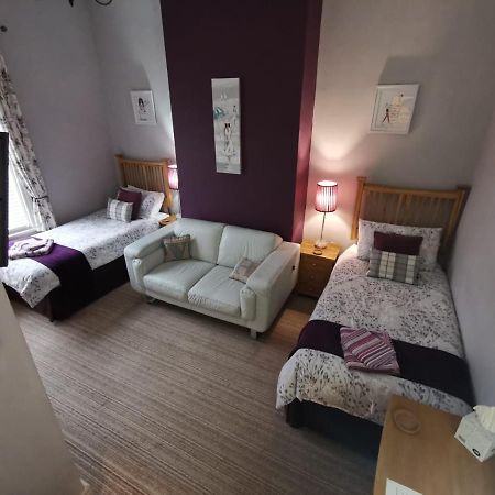 Vale House Bed & Breakfast Саутпорт Екстериор снимка