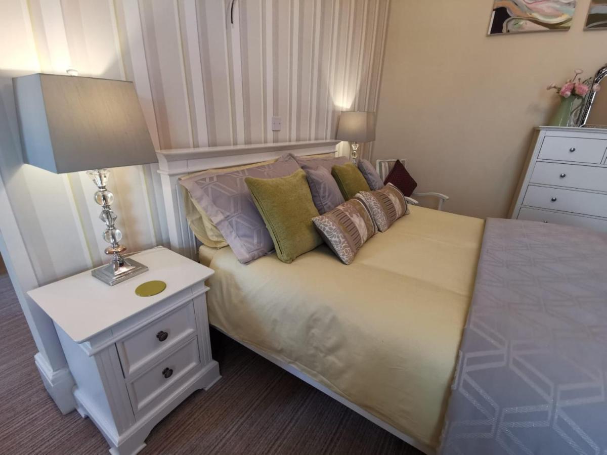 Vale House Bed & Breakfast Саутпорт Екстериор снимка