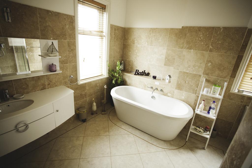 Vale House Bed & Breakfast Саутпорт Стая снимка